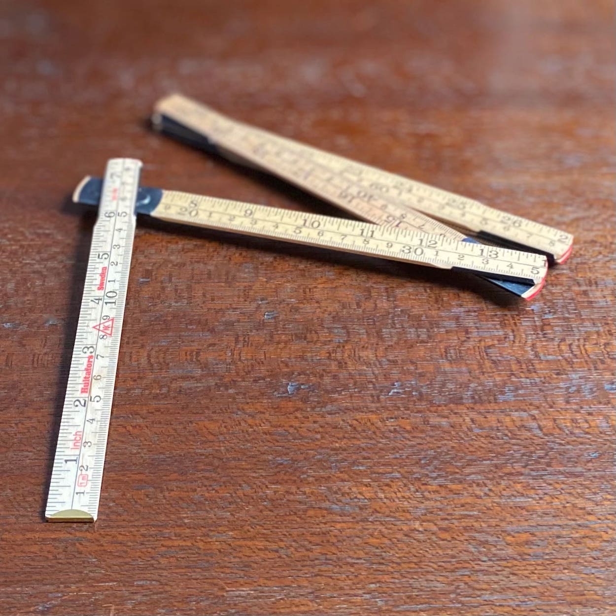 One Meter Folding Wooden Rule