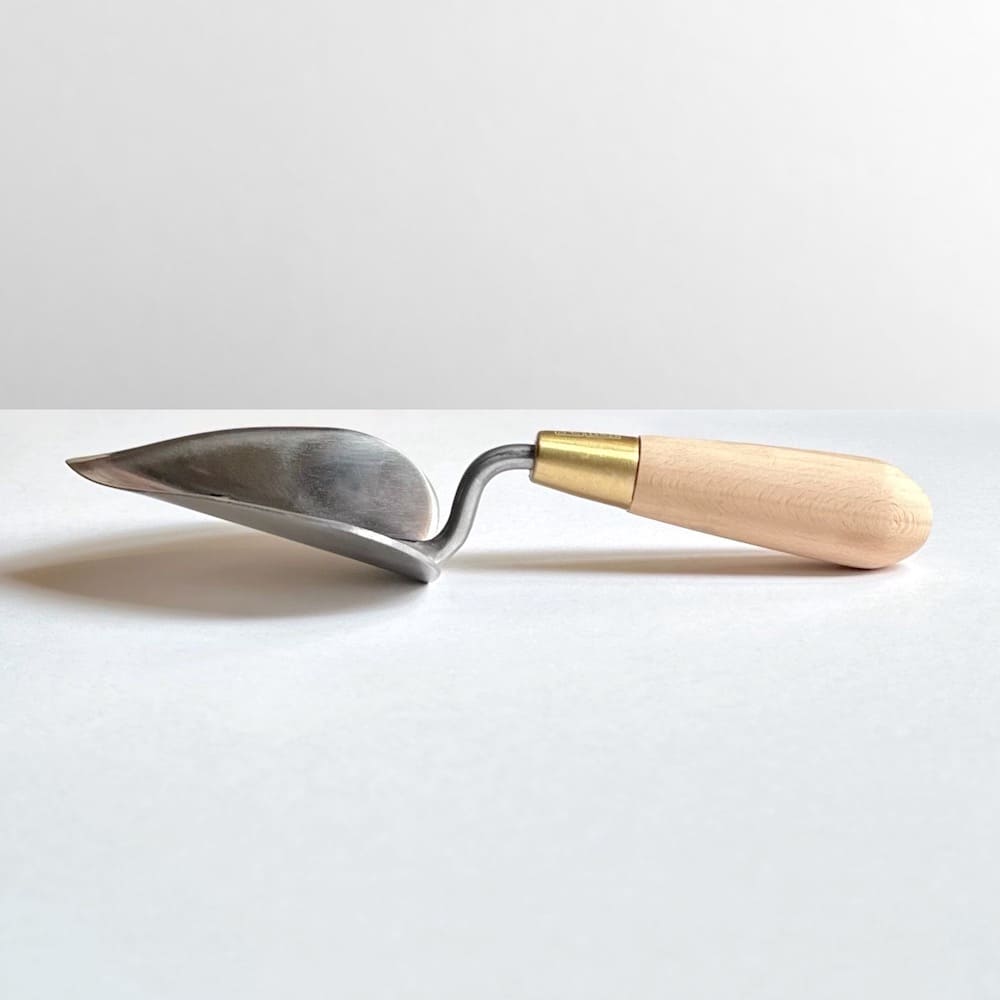 Beech Handled Stainless Steel Heart Shaped Trowel