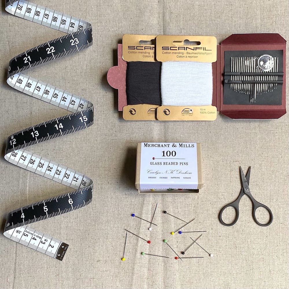 Hand Sewing Essentials Kit