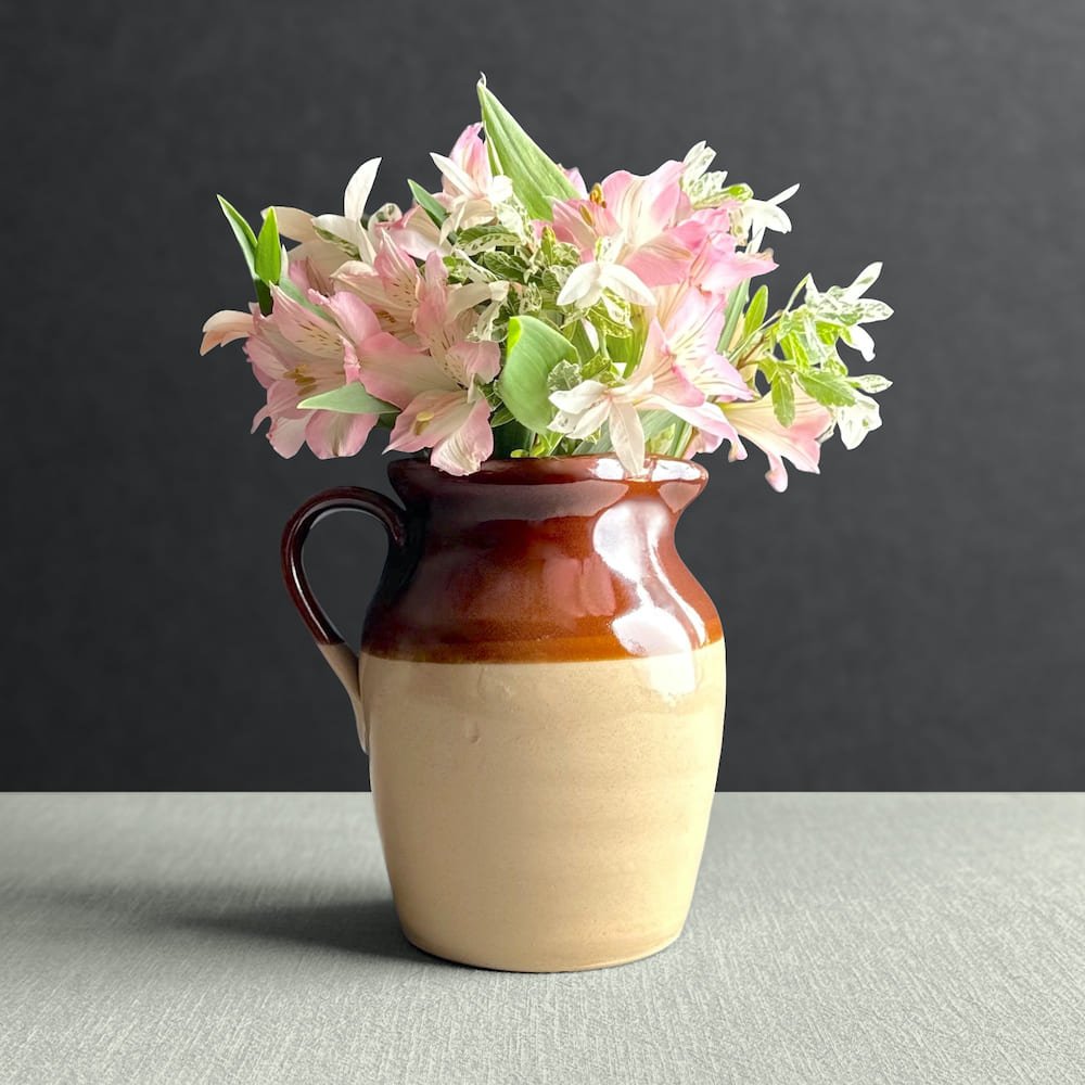 Two Tone Farmhouse Stoneware Jug - Medium