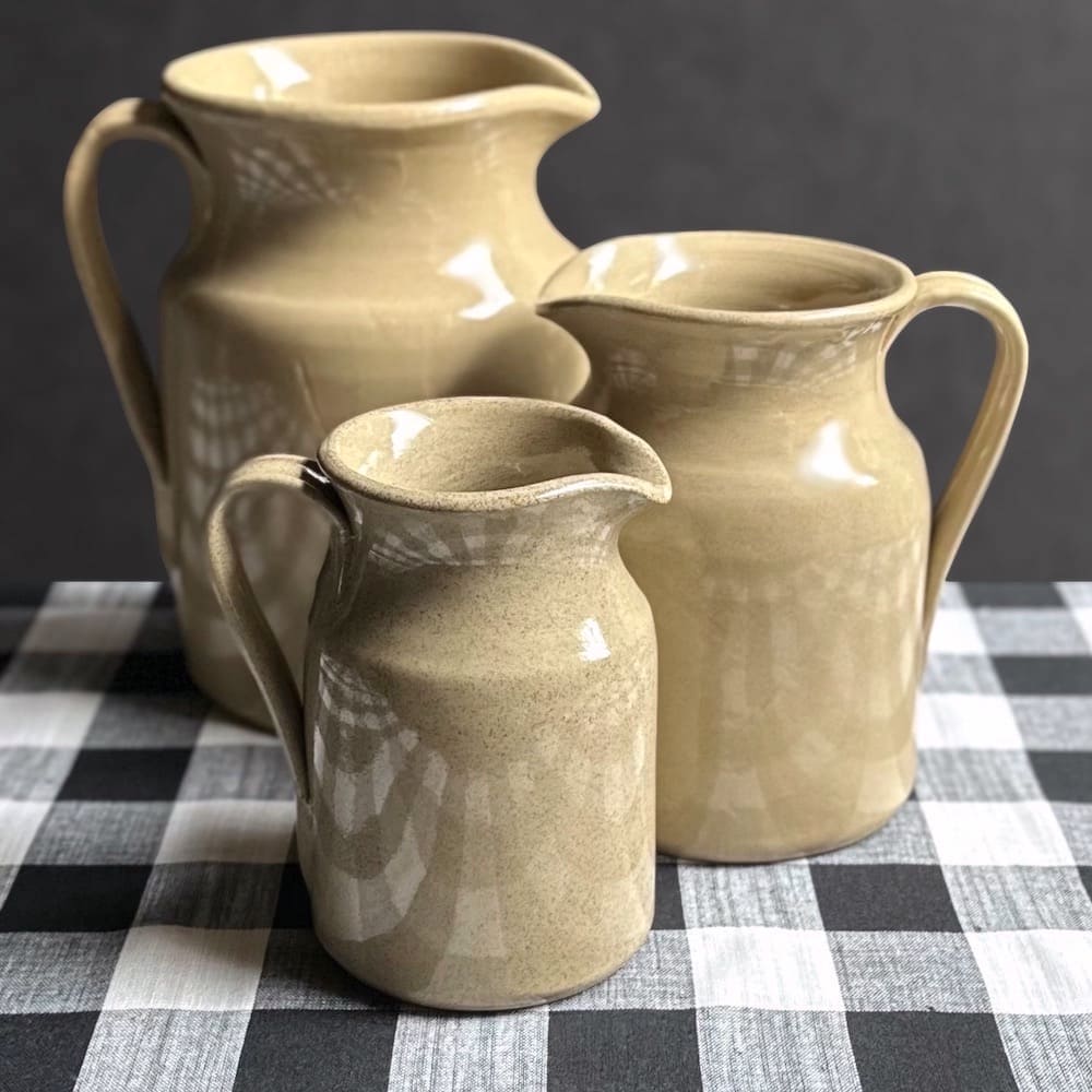 Farmhouse Stoneware Jug - Medium