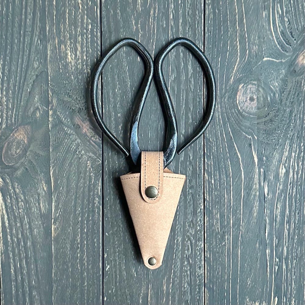 Large Gardeners Scissors with Recycled Leather Case - Natural
