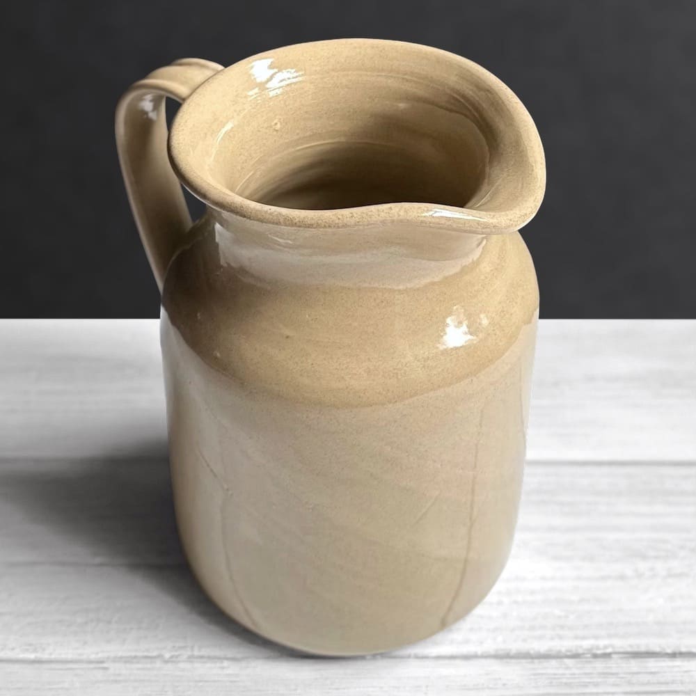 Farmhouse Stoneware Jug - Medium