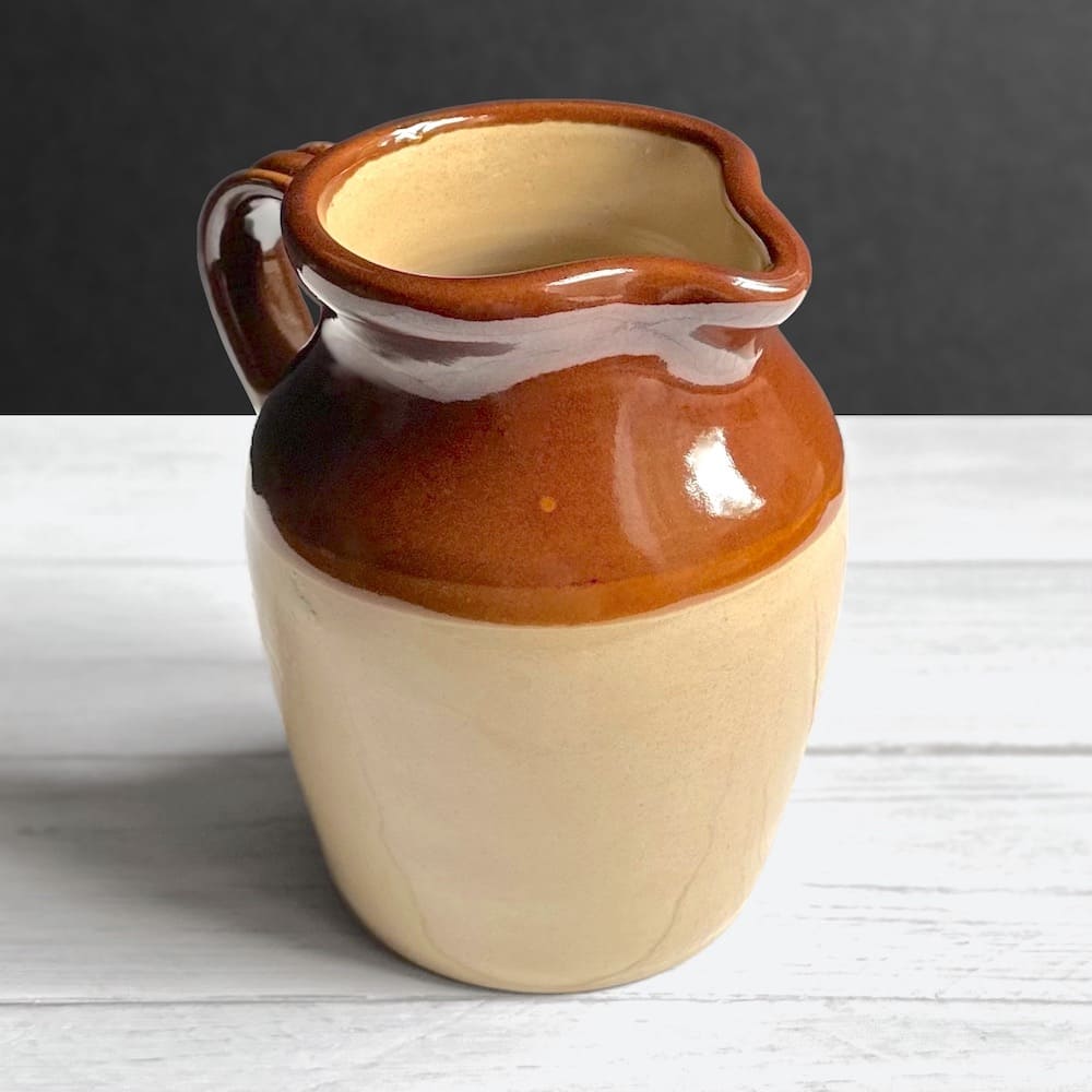 Two Tone Farmhouse Stoneware Jug - Medium