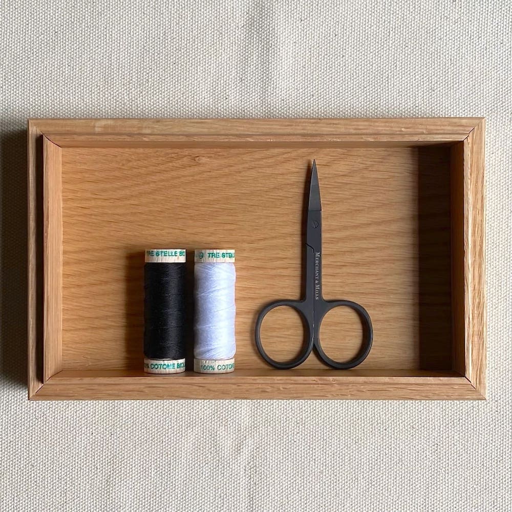 Oak Boxed Hand Sewing Kit