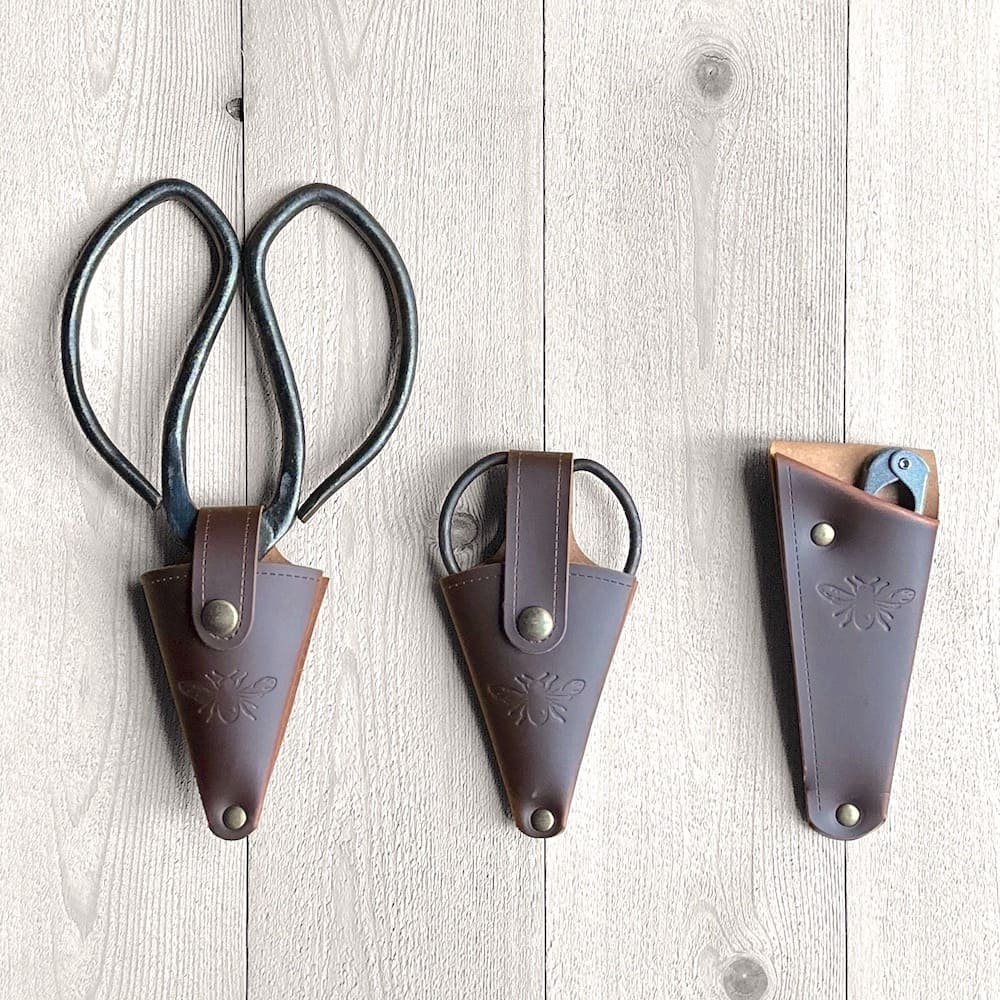 Gardeners Scissors with Recycled Leather Case - Small